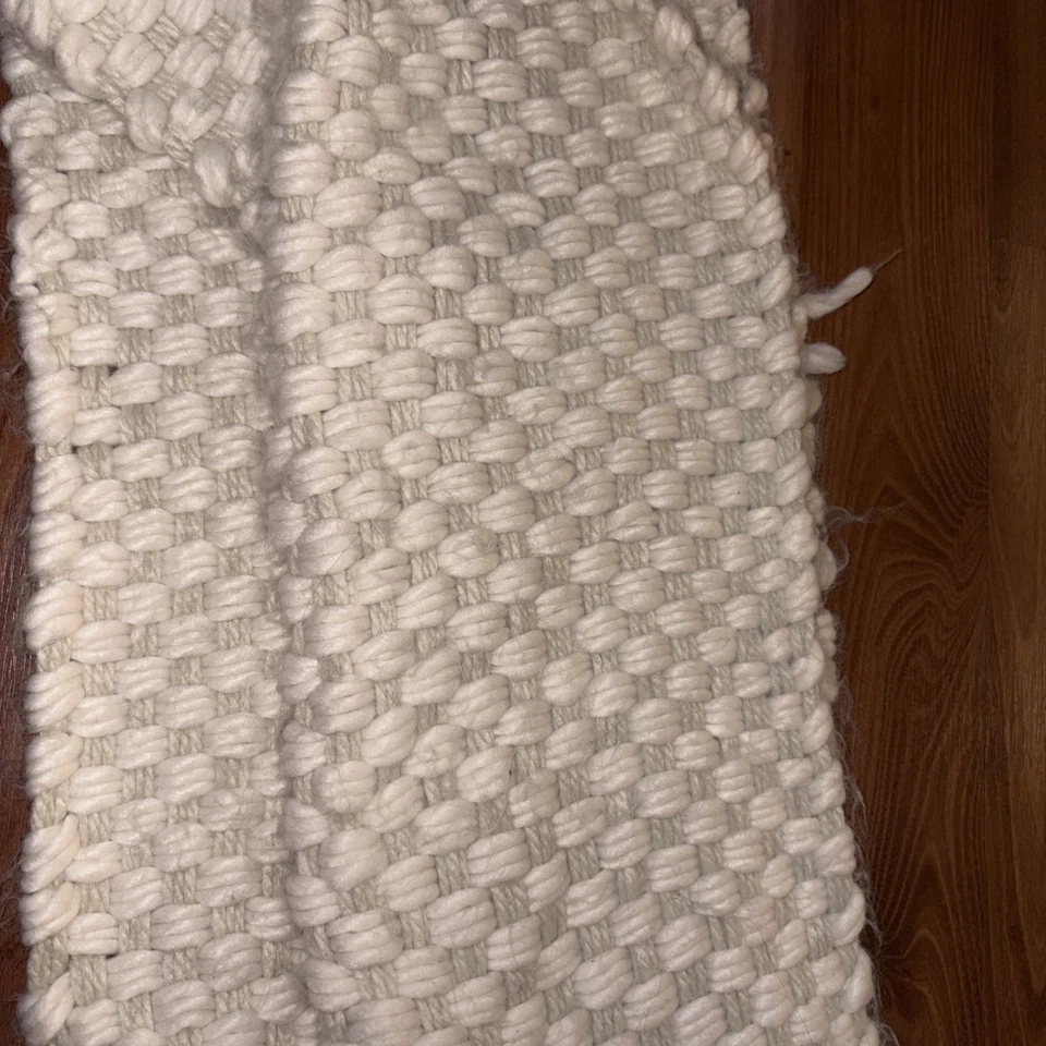 Anthropology女式白色围巾 — 第 3/4 张图片