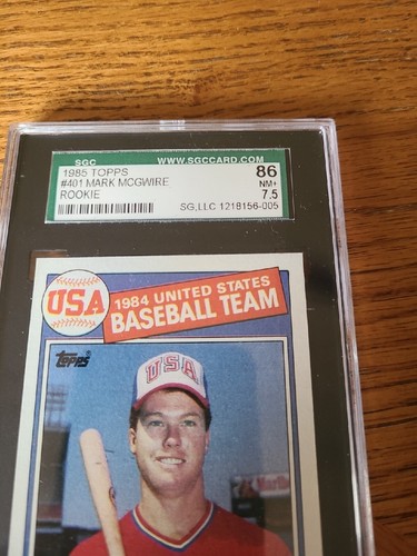 1985 Topps Mark McGwire Old Label SGC 86 ROOKIE CARD - Picture 2 of 3