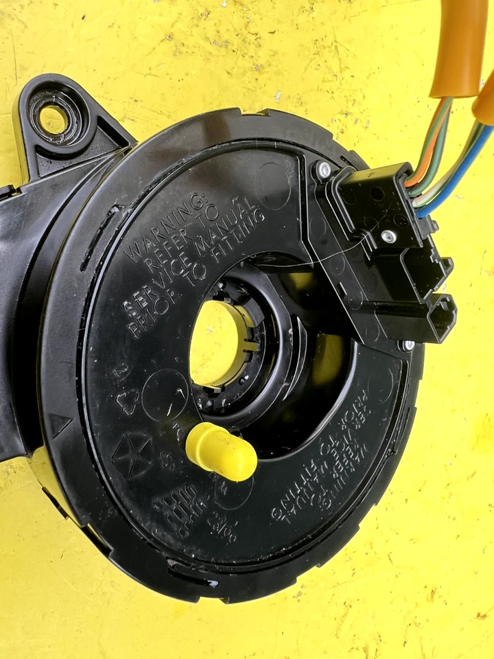 Reloj Dodge Dakota 2005-2007 resorte OEM 56049795AA Foto 3 de 4