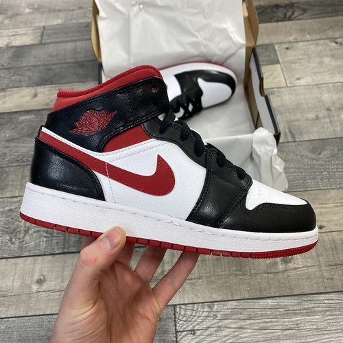 NIKE TRAINERS AIR JORDAN 1 MID GS WHITE GYM RED-BLACK SHOE SIZE UK5 US5.5Y EUR38 - Picture 1 of 8