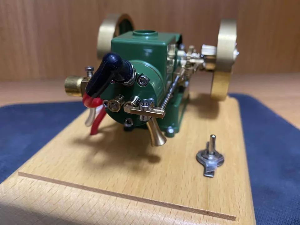 1.6cc Mini Evaporated Engine Water-cooled 4 Stroke Horizontal Gasoline ...