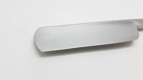 Vintage Straight Razor – Built-in Blade, Sky Blue Handle, No Blade Change Needed - Picture 3 of 5