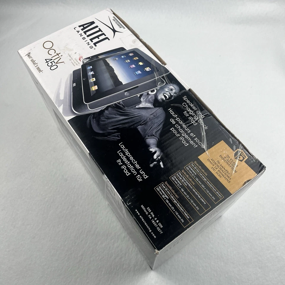 Altec Lansing Bluetooth Docking Station OCTIV450 iPad Speaker Dock - Image 2 of 4