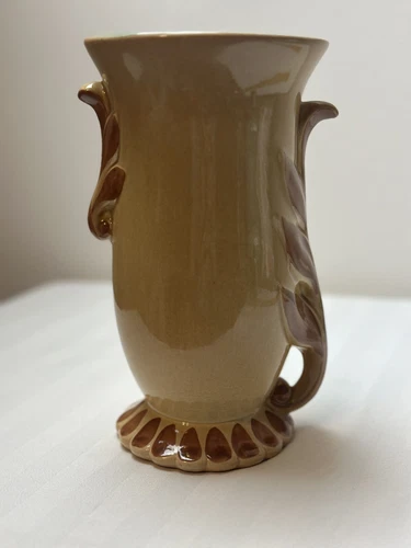 Red Wing Vase Yellow Tan Accents with Greenish Teal Interior 1103