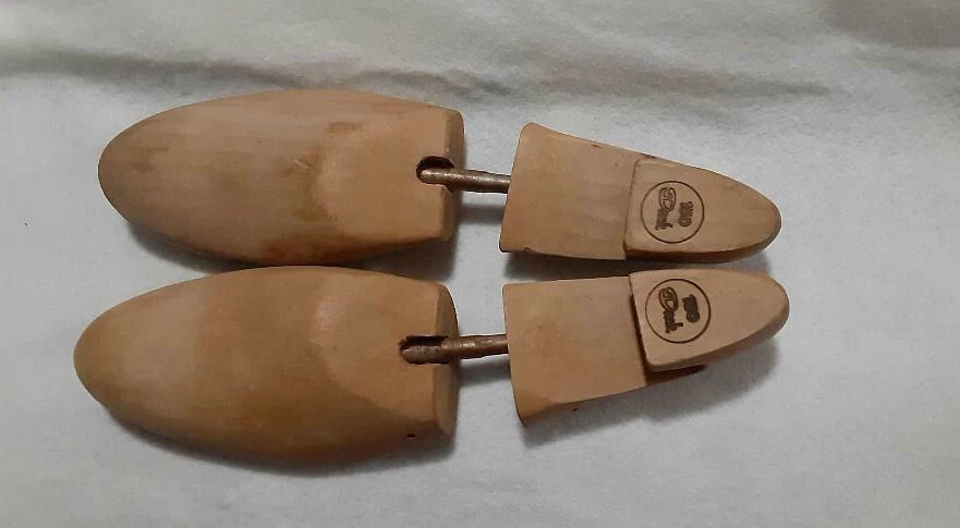 Wood Shoe Tree 150 Duck Branded Adjustable Marked M Vintage