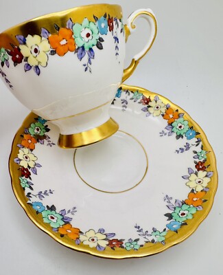Vintage Tuscan Primrose Floral Hand Painted Jeweled Gold Cup & Saucer; Teacup