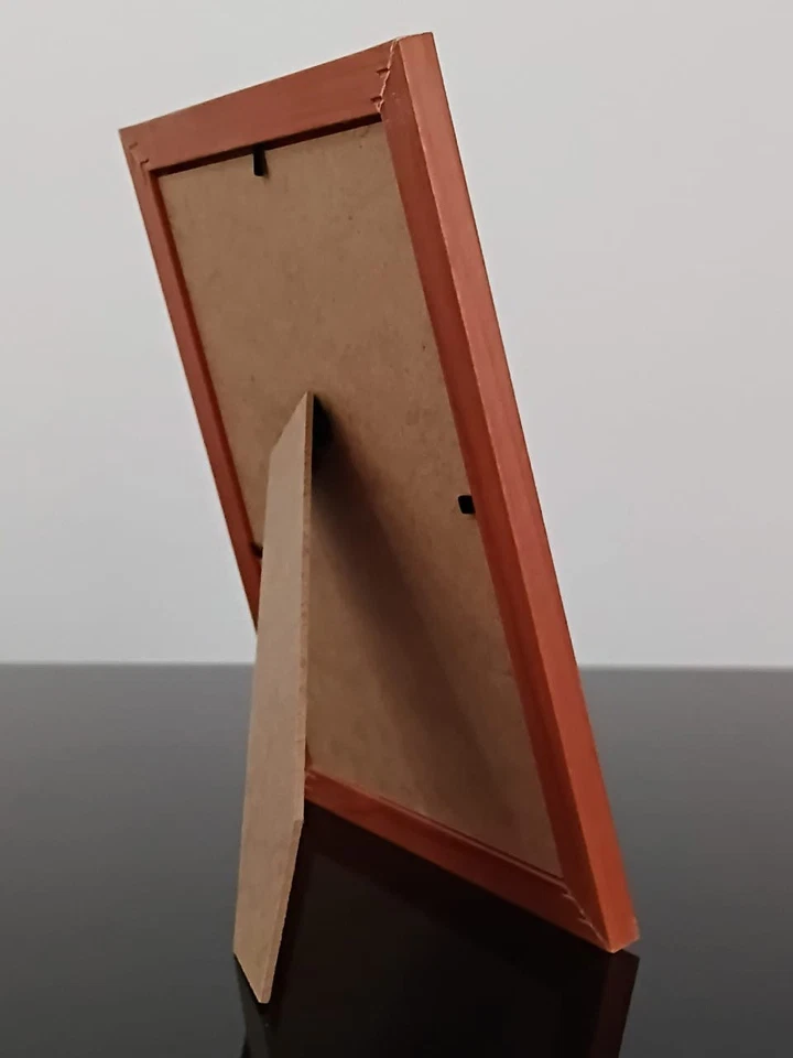 Marco de fotos de madera de grano 2L - Marco de fotos de mesa 5x7 - Daiso - MDF/PVC Foto 3 de 4