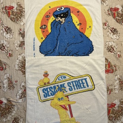 Vintage Sesame Street Muppets Cookie Monster & Big Bird Bath Towel - Lot of 2