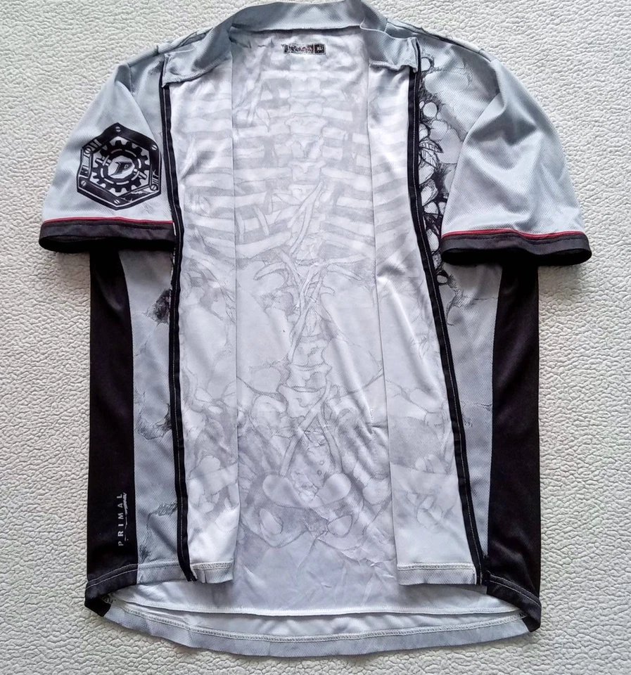 PRIMAL Wear "Bone Collector Skeleton" Full Zip Cycling Jersey — Size XL/2XL - Image 4 of 4