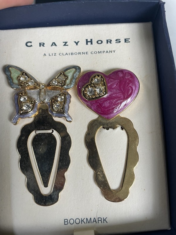 2 Decorative Bookmarks Book Clips Gold Tone Butterfly & Heart Bookmarks Vintage