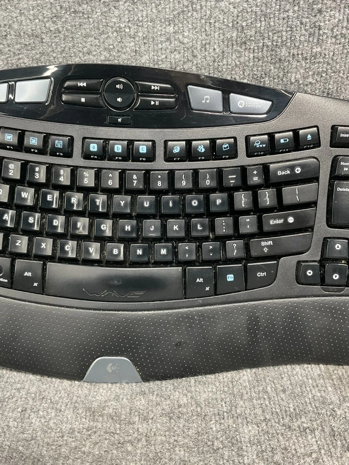 Logitech Ergonomic Wave Wireless Y-RCP140 Keyboard - Image 3 of 4