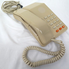 BT Beige Colour Plastic Viscount Telephone Produced 1982 to Early 1990s