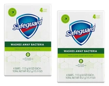 Safeguard Aloe Vera Antibacterial Deodorant Bar Soap 4Oz. 4 Count - Pack of 2