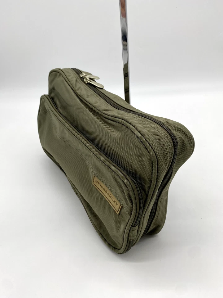 Kit de aseo colgante Briggs and Riley (verde) Foto 4 de 4