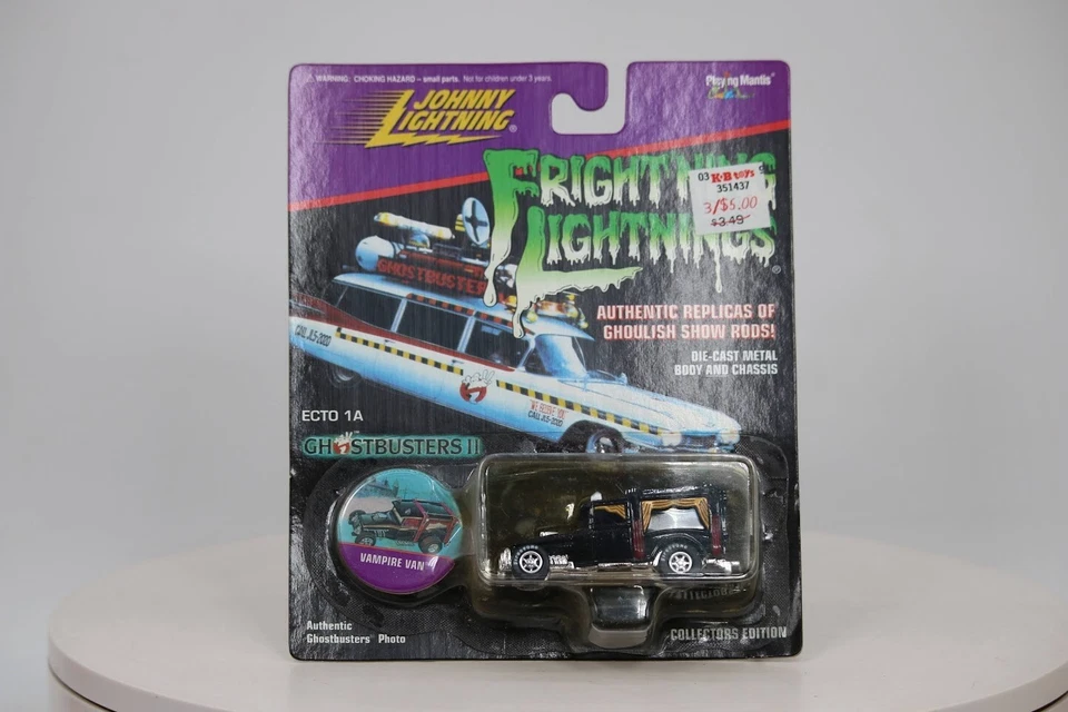 Johnny Lightning Frightning Lightnings Vampire Van Ghostbusters 2 1997 B16 1:64 - Image 3 of 4