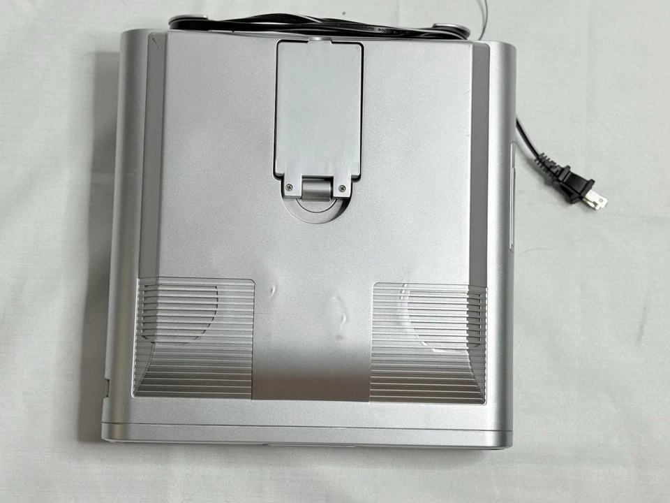 GPX MP3- Under Cabinet CD/Radio KC232S CD Player Kitchen Radio Clock Tested - Image 2 of 4