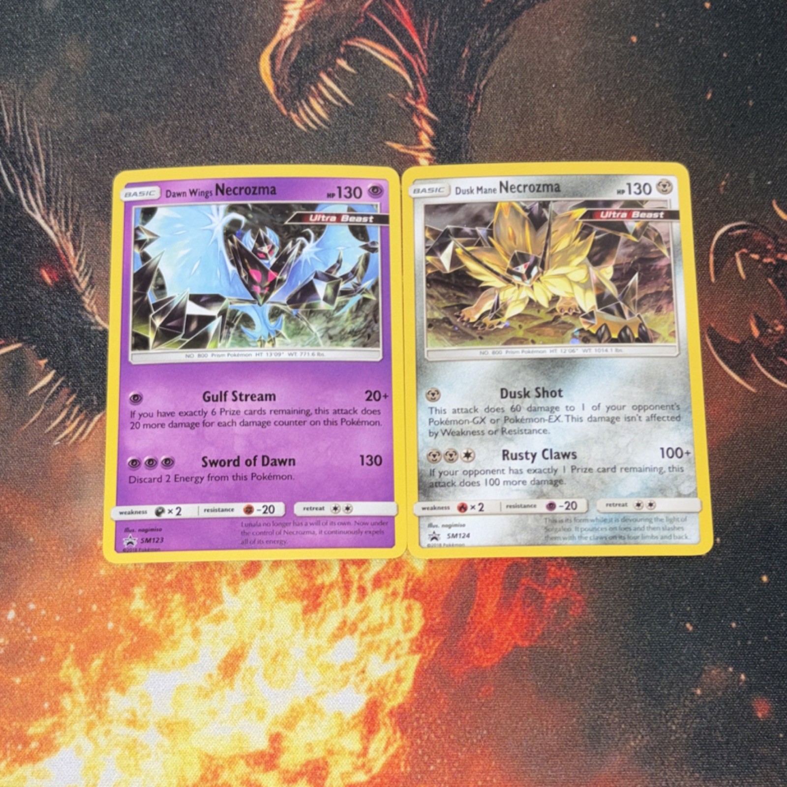 Pokémon TCG Dawn Wings Necrozma SM123 & Dusk Mane Necrozma SM124 Ultra Beast Lot