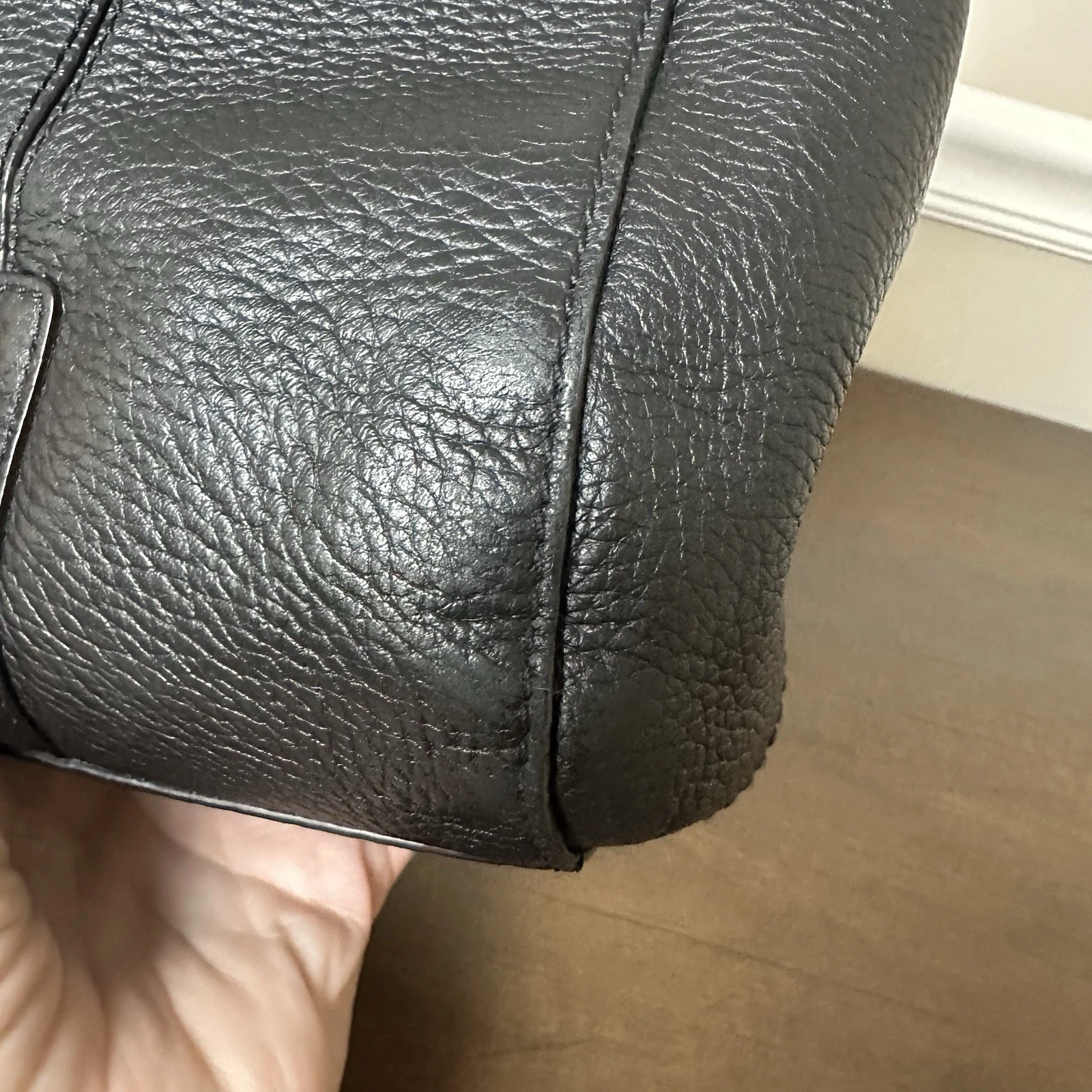 Borsa a mano Kate Spade in pelle nera Berkshire Road Teegan tracolla tote tote laptop