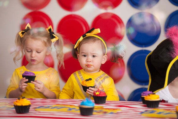 The Wiggles Emma Wiggle Headband & Shoe Bows by Spotlight