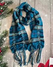 Van Heusen Plaid Ruffled Rectangular Acrylic Scarf with Fringe 8.5”W x 78”L