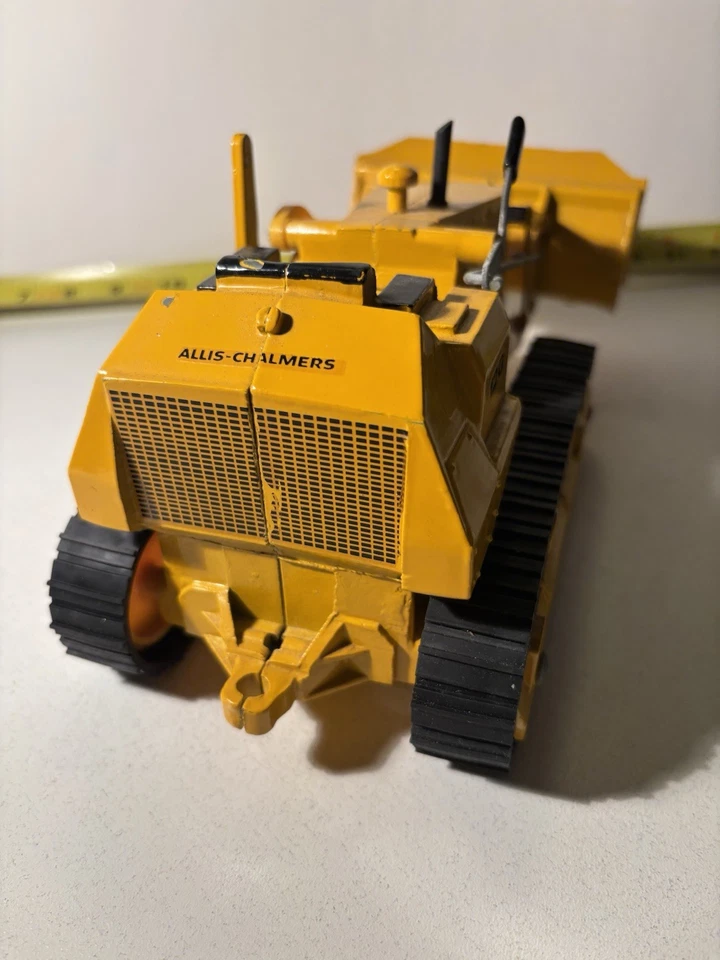 Ertl  ALLIS CHALMERS  12G Crawler Loader 1/16 Diecast #198  1967 ESKA NICE CLEAN - Image 2 of 4