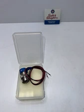 Clippard EI-3M-15.5-C 3-Way Intrinsically Safe Valve, Normally Closed New In Box