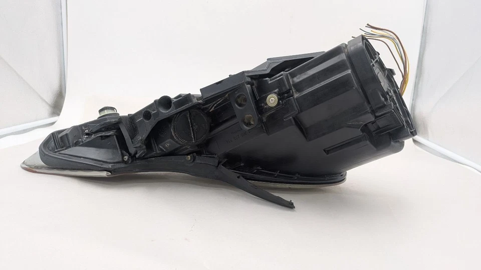 Used Left Headlight Assembly fits: 2002 Porsche BOXSTER w/o Litronic Left Grade - Image 4 of 4