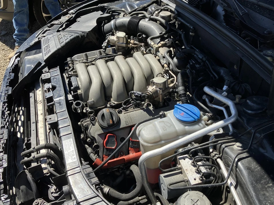 12 AUDI S5 Fuel Pump - Image 4 of 4