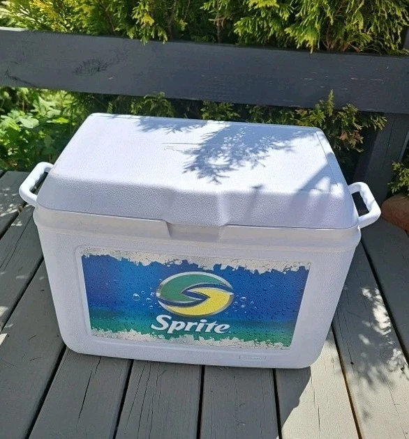 Vintage Rubbermaid Sprite Cooler Retro White Plastic Sprite Front Graphic Large