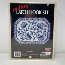 Latch Hook Kit Bue Willow Natura Brand New 20” by 27” inch National Yarn Crafts