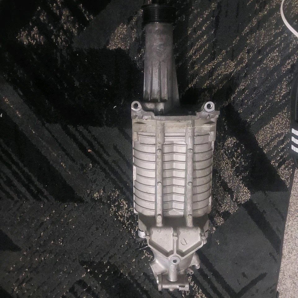 Jaguar Supercharger 4.2L V8 2002-2010 XJR XKR S-Type-R XF BUENOS RODAMIENTOS Foto 3 de 3