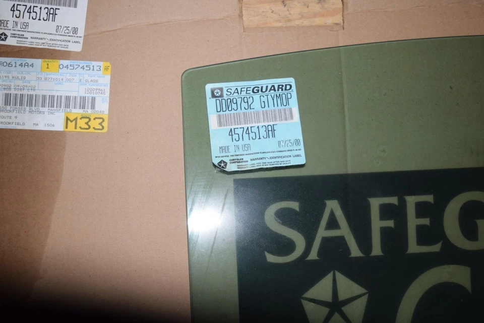 Dodge Intrepid 4574513AF 2002-2003 puerta trasera de vidrio #B24 nuevo de lote Foto 2 de 4