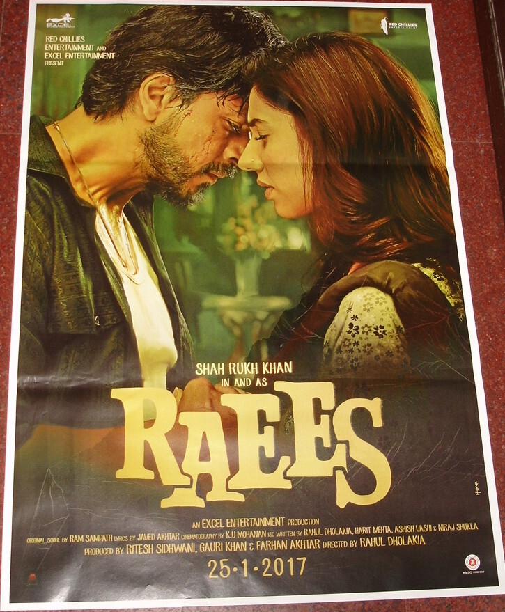 RAEES (2017) SHAHRUKH KHAN MAHIRA KHAN 27