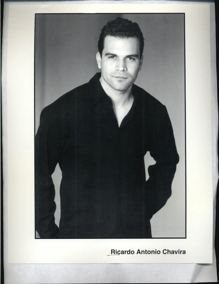 Ricardo Antonio Chavira Body