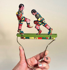 Fighting Men Tin Pressed Litho Hand Action Toy - Made In India