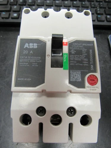 GE /ABB TEYD3020B 20 A, 3P (NEW OPENED)