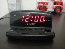 Sharp Model SPC026 Small Digital Alarm Clock