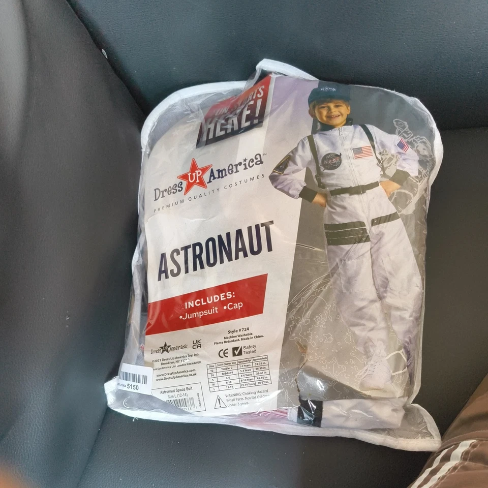 Fantasia de astronauta Dress Up America para crianças–NASA traje espacial branco para meninos e meninas - Imagem 2 de 2