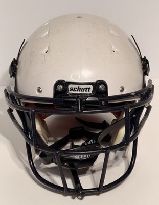 Schutt Youth Medium Football Helmet White D30 FOAM w/ Chin Strap Minor Scratches