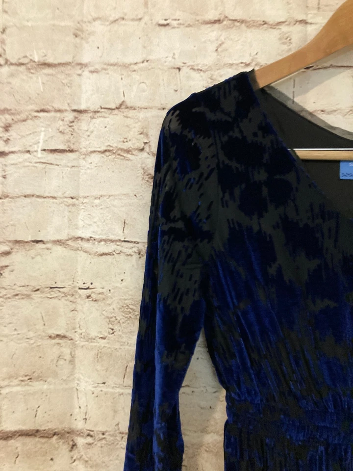 Vestido Simply Vera Wang Para Mujer XS Azul Real Terciopelo Burnout Midi Plisado Elástico Foto 4 de 4