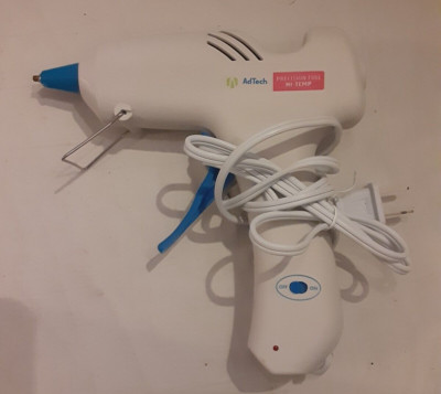 AdTech precision full high-temp glue gun 2180, good condition