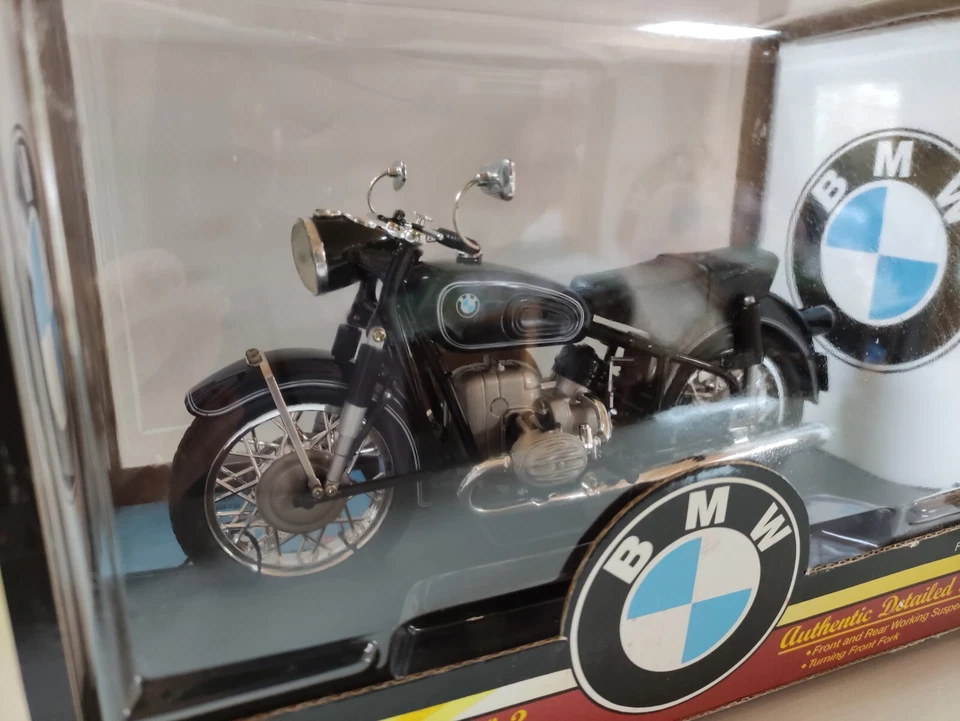   1960 BMW R60-2 Motorcycle 1:10 Scale Diecast Boxed New. Tootietoy - Image 3 of 4