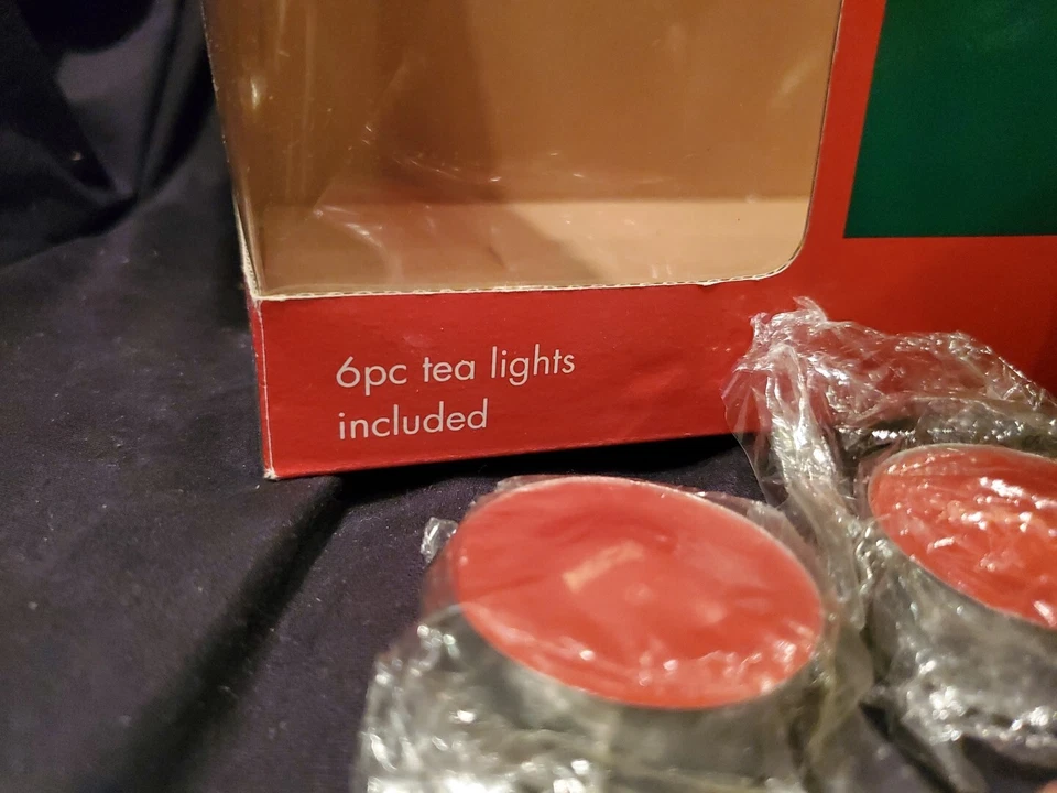 Delicates Christmas House With Angel Lantern - Vintage With Box - Unused - Image 3 of 4