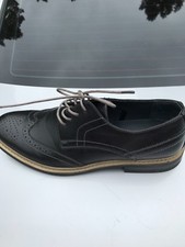 Perry Ellis Portfolio size 9