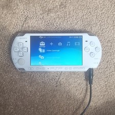 Sony PSP 3000 White Handheld System