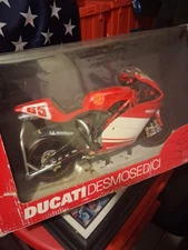 New Ray Ducati Desmosedici Loris Capirossi 1:6 diecast