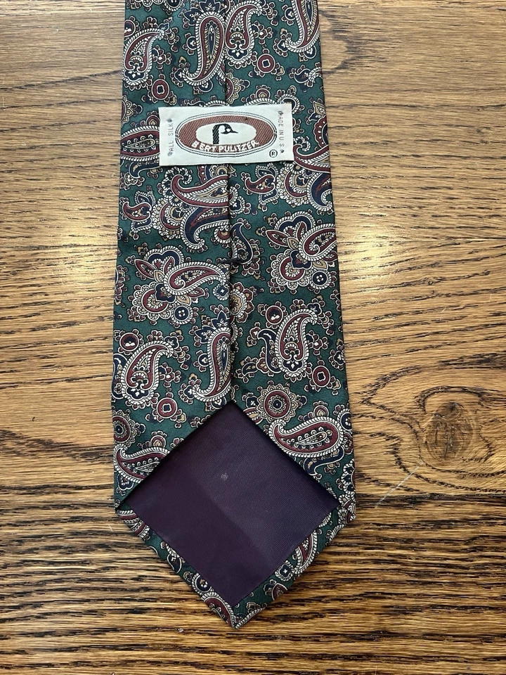 Corbata vintage usada en excelente estado Bert Pulitzer 100 % seda foulard verde cachemira para hombre EE. UU. Foto 2 de 4