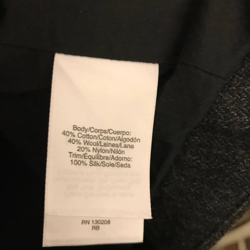 Blazer grande para mujer Edun gris carbón mezcla de lana negro Foto 4 de 4