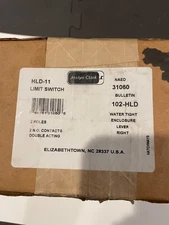 NEW IN BOX SYLVANIA JOSLYN CLARK HLD-11 Double Acting Limit Switch 102-HLD