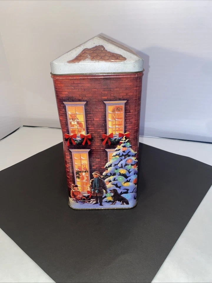 Casa de pueblo de vacaciones de Navidad Cracker Jack 1995 vintage lata coleccionable con tapa Foto 3 de 4